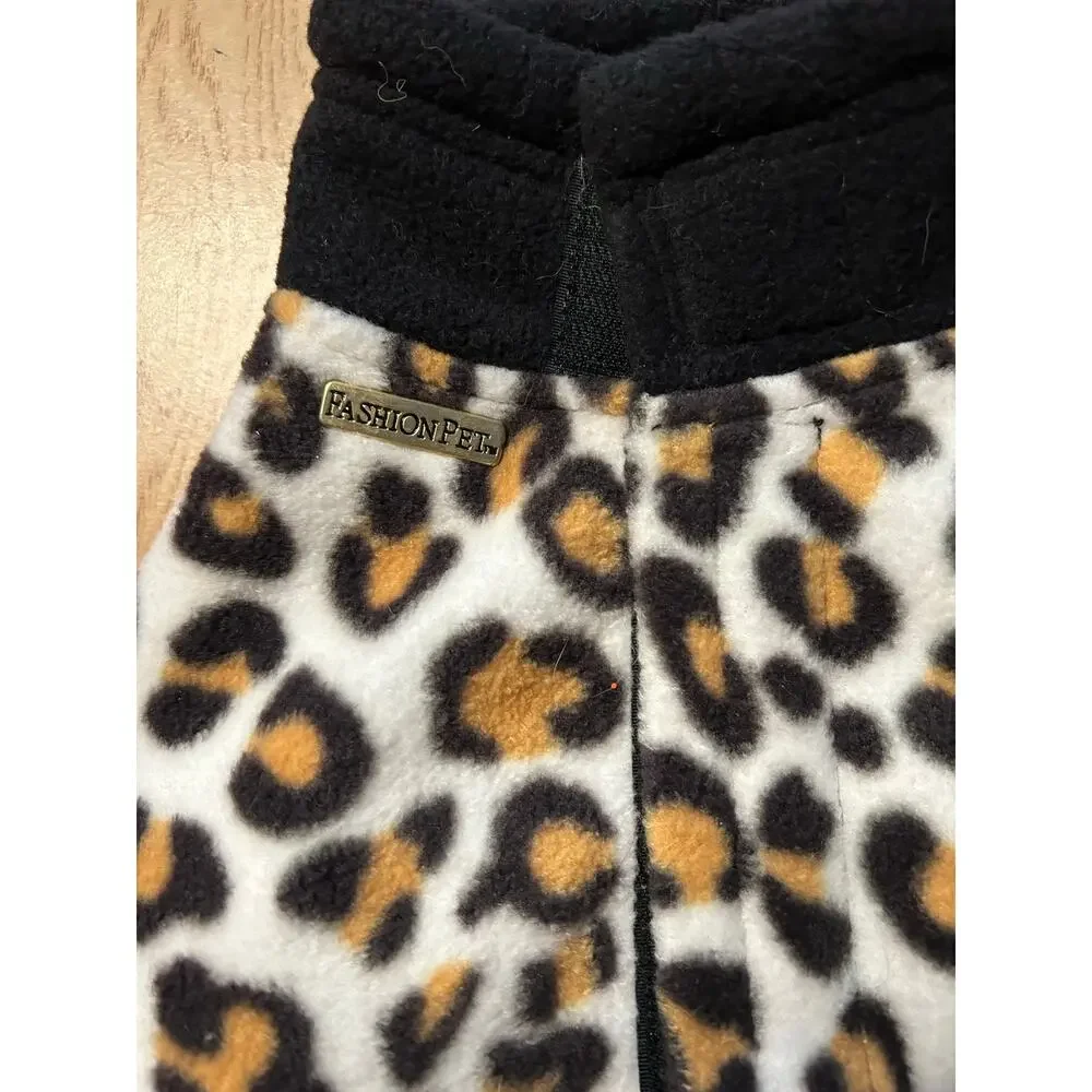 New Animal print Doggie 🐶 Fleece Jacket size Medium 14”Length 10.5” Waist